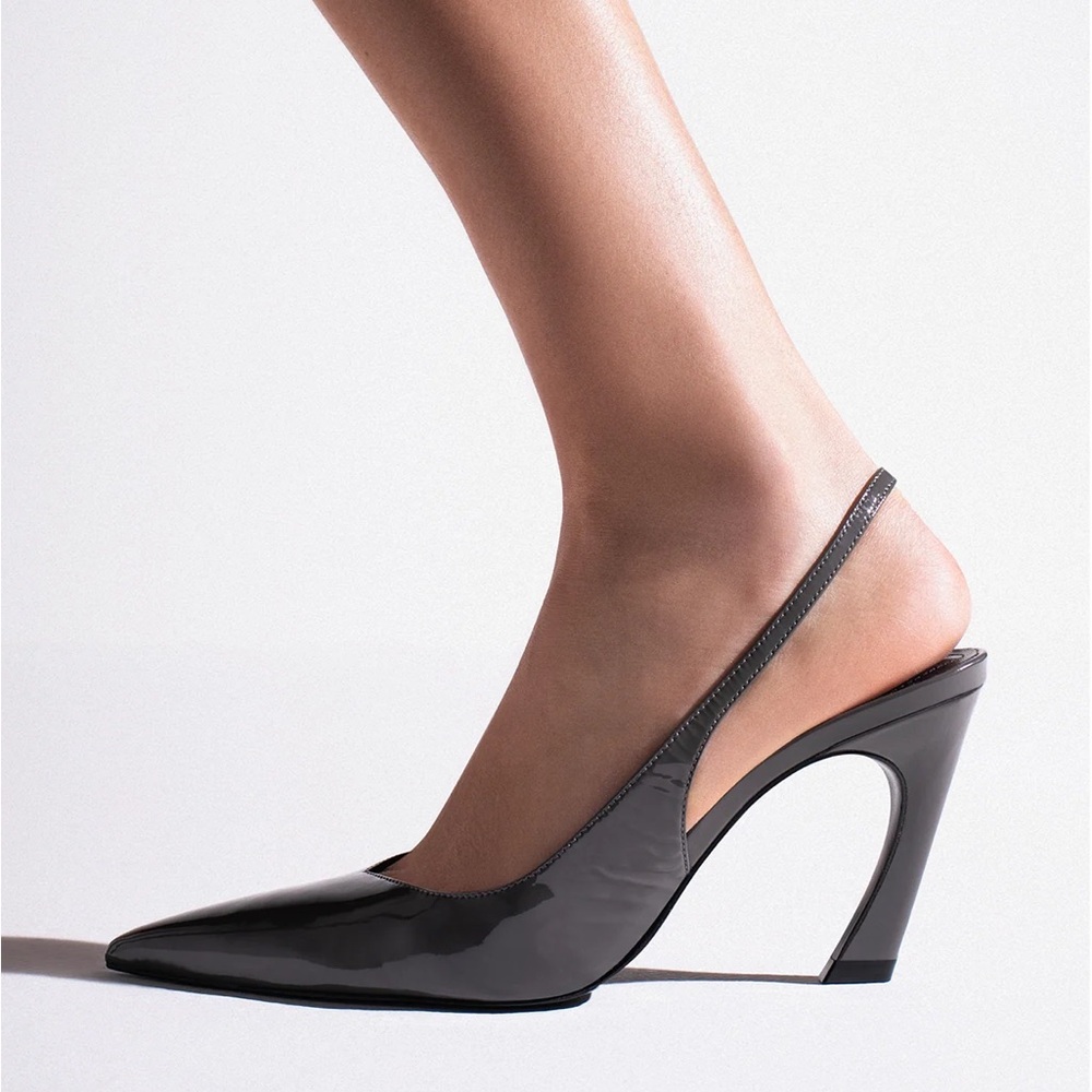 NIB Schutz Lexi Slingback Grey Patent Pump size 6 (New in Box)